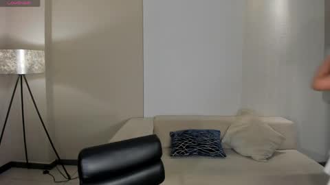  Nina  online show from March 2026 04:54:02 PM