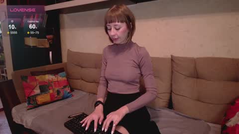 NinaNovalicious online show from January 2025 08:47:02 AM