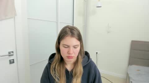 Snapshot of ninarihh chatting on February 2025 03:59:01 PM ninarihh online show from February 2025 03:59:01 PM