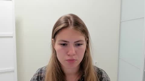 Snapshot of ninarihh chatting on September 2025 09:55:01 AM ninarihh online show from September 2025 09:55:01 AM