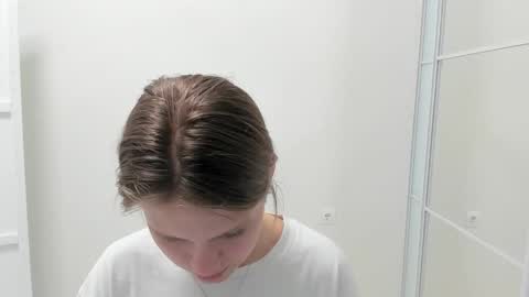 Snapshot of ninarihh chatting on September 2025 11:34:02 AM ninarihh online show from September 2025 11:34:02 AM