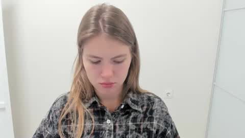 Snapshot of ninarihh chatting on September 2025 07:34:01 AM ninarihh online show from September 2025 07:34:01 AM