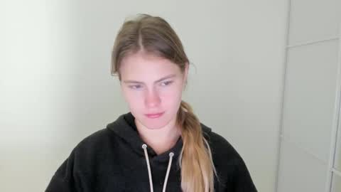 Snapshot of ninarihh chatting on October 2025 11:09:02 AM ninarihh online show from October 2025 11:09:02 AM