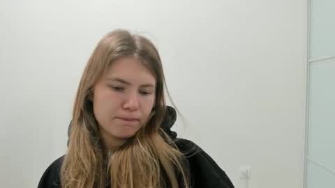 Snapshot of ninarihh chatting on October 2025 08:47:02 AM ninarihh online show from October 2025 08:47:02 AM