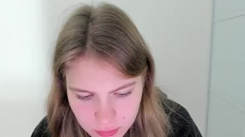 Snapshot of ninarihh chatting on October 2025 12:22:02 PM ninarihh online show from October 2025 12:22:02 PM