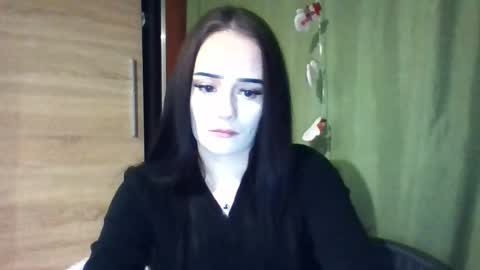 Nina online show from January 2026 09:42:01 PM