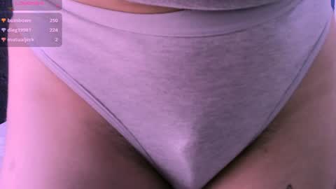 Nina online show from January 2025 06:32:02 PM