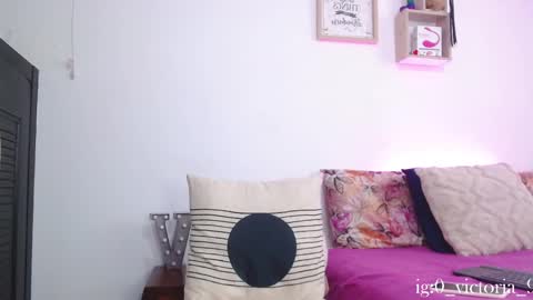 Ninna Rousse online show from October 2025 07:00:01 PM