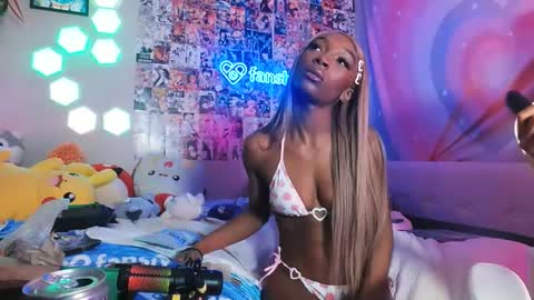 NIVIA WOLFE online show from December 2024 12:48:02 AM