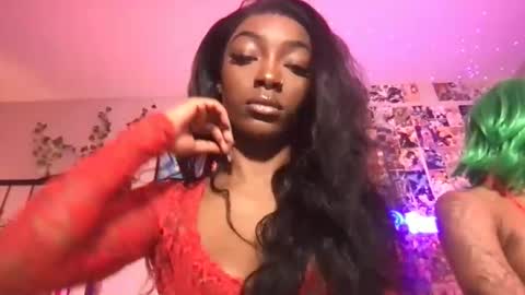 NIVIA WOLFE online show from December 2024 05:36:02 PM