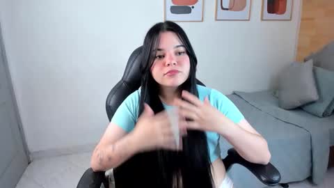 Snapshot of noa1029 chatting on March 2026 07:43:02 PM Noa online show from March 2026 07:43:02 PM