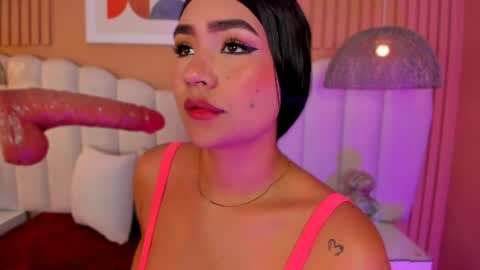 Noa online show from April 2026 02:48:01 AM