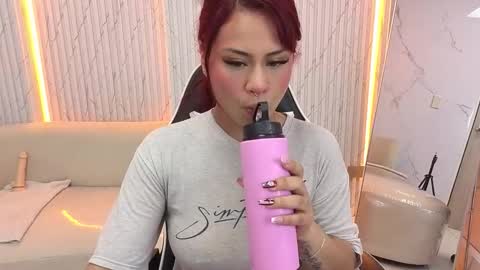 Noa  online show from November 2025 01:03:01 PM