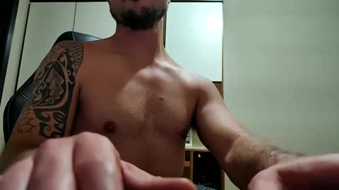 Snapshot of noablaze chatting on November 2025 01:48:02 AM Blaze online show from November 2025 01:48:02 AM