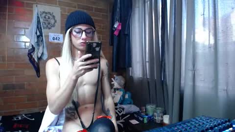 noah420sr online show from January 2025 01:32:02 PM