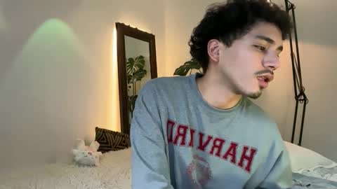 Snapshot of noah_and_steven chatting on April 2026 06:25:01 PM noah_and_steven online show from April 2026 06:25:01 PM