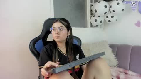 Snapshot of noah_bunny chatting on July 2026 08:57:02 PM noah_bunny online show from July 2026 08:57:02 PM