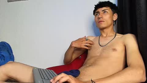 Snapshot of noah_clark_nom chatting on September 2025 02:37:01 AM Noah online show from September 2025 02:37:01 AM