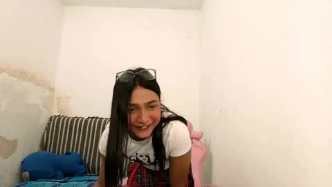 Snapshot of noah_cute18 chatting on May 2026 09:00:02 PM Noah online show from May 2026 09:00:02 PM