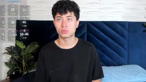 Snapshot of noah_dupont_ chatting on February 2026 12:10:02 PM noah_dupont_ online show from February 2026 12:10:02 PM