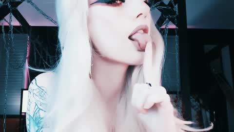 REAL name LiaDM are always open online show from December 2024 06:06:02 PM