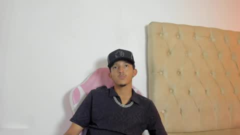 Snapshot of noah_jacksxn chatting on May 2026 05:03:02 AM noah_jacksxn online show from May 2026 05:03:02 AM