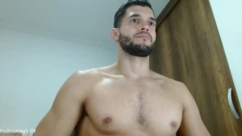 Noah online show from November 2025 11:31:01 AM