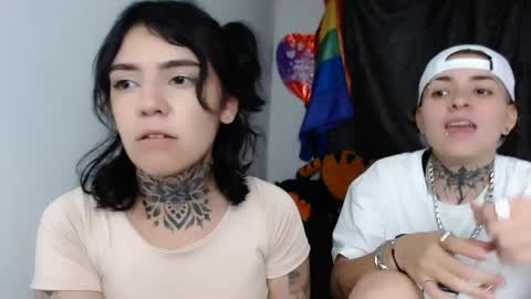 Snapshot of noah_martini chatting on January 2025 01:27:02 AM noah hehim online show from January 2025 01:27:02 AM