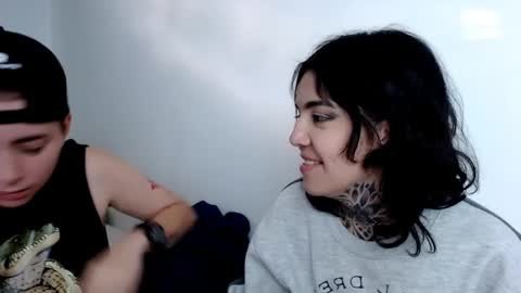 Snapshot of noah_martini chatting on February 2025 10:21:01 PM noah hehim online show from February 2025 10:21:01 PM