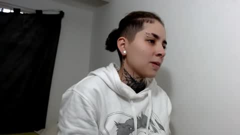 Snapshot of noah_martini chatting on March 2025 09:32:02 PM noah hehim online show from March 2025 09:32:02 PM