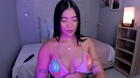 Noemy online show from July 2026 01:43:01 PM