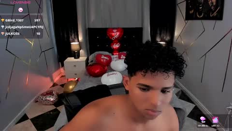 noah_smith04 online show from February 2025 09:48:01 PM