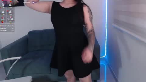 noah_white3 online show from February 2025 08:07:02 PM