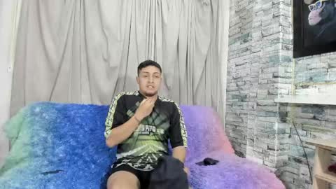 Noahandbunny online show from May 2026 02:45:01 PM