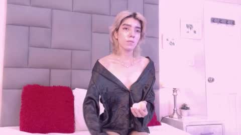 Noah   online show from December 2025 11:47:01 AM