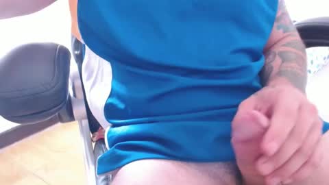 Noah B online show from October 2025 07:01:01 PM