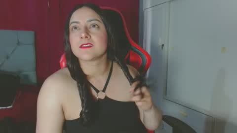 Snapshot of noamartin_ chatting on October 2025 10:32:02 PM Noamartin online show from October 2025 10:32:02 PM