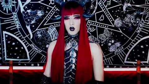 caroline online show from December 2024 06:39:01 AM