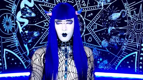 caroline online show from December 2025 02:38:01 AM