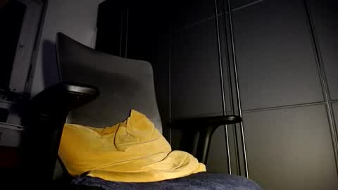 nobodyisperfect80 online show from March 2026 11:59:01 PM