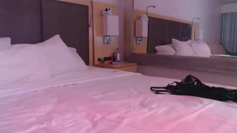 nocturnalxoxo online show from June 2026 11:13:02 AM
