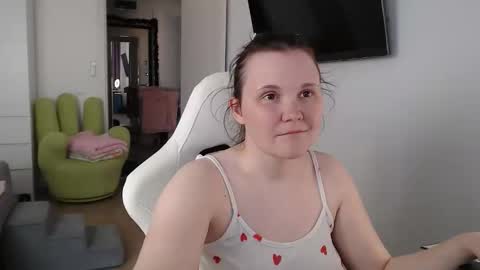 Snapshot of nodarell chatting on May 2026 02:45:01 PM nodarell online show from May 2026 02:45:01 PM