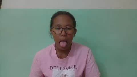 noellah online show from March 2025 05:14:02 PM