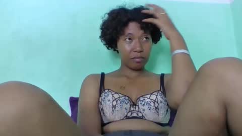 noellah online show from April 2026 05:43:02 PM