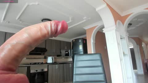  In instagram dayhannanoemi online show from September 2025 02:44:02 PM