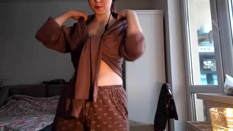 Snapshot of noemileclerc chatting on February 2026 07:19:01 AM Lisa online show from February 2026 07:19:01 AM