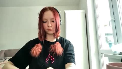 Snapshot of noemileclerc chatting on February 2026 11:44:01 AM Lisa online show from February 2026 11:44:01 AM