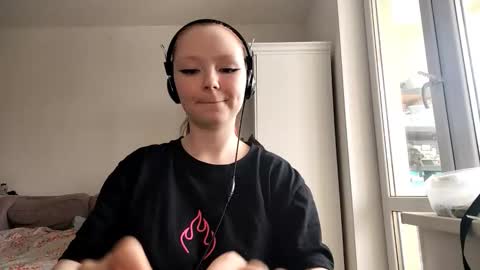 Snapshot of noemileclerc chatting on March 2026 12:00:01 PM Lisa online show from March 2026 12:00:01 PM