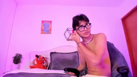 noha_natan online show from October 2025 12:14:02 PM