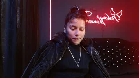 Snapshot of noha_thomson chatting on May 2026 07:09:02 PM Noha Thomson online show from May 2026 07:09:02 PM